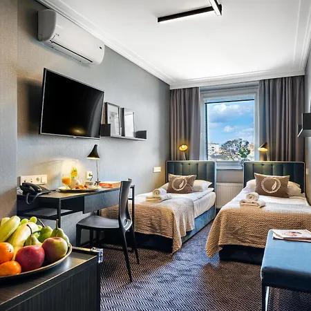 Hotel Logos 3*